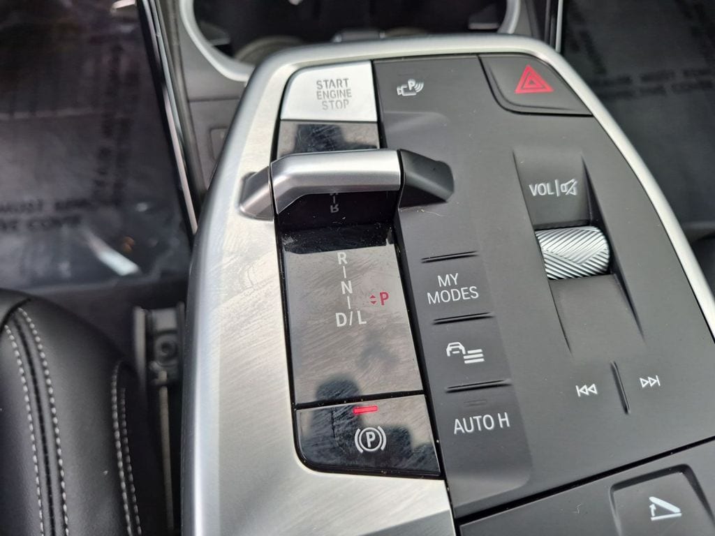 2026 BMW X1 28i - Photo 12