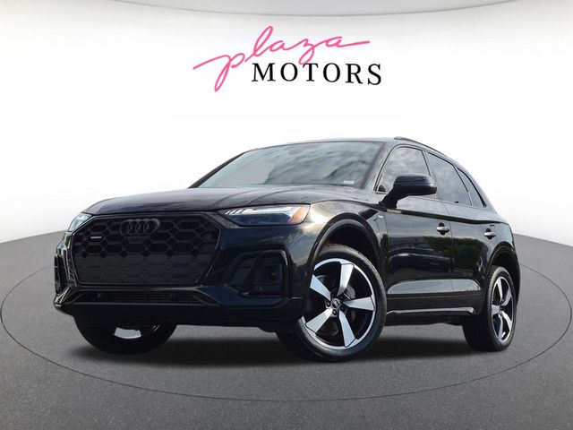 2023 Audi Q5 45 Prestige's photo