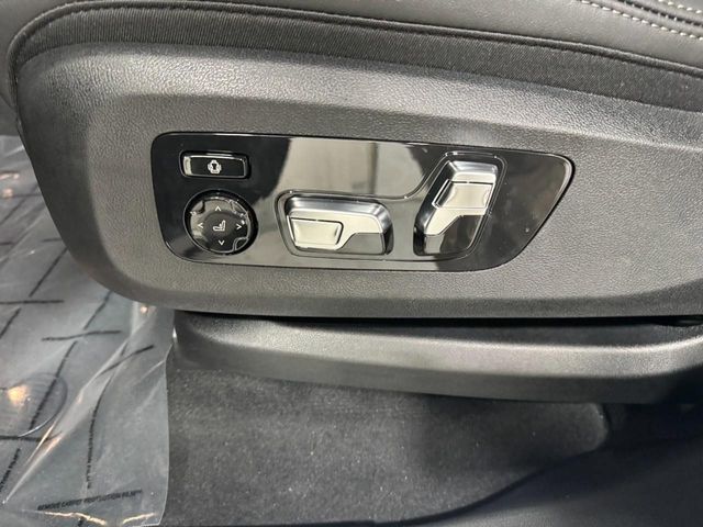 2026 BMW X7 40i - Photo 23