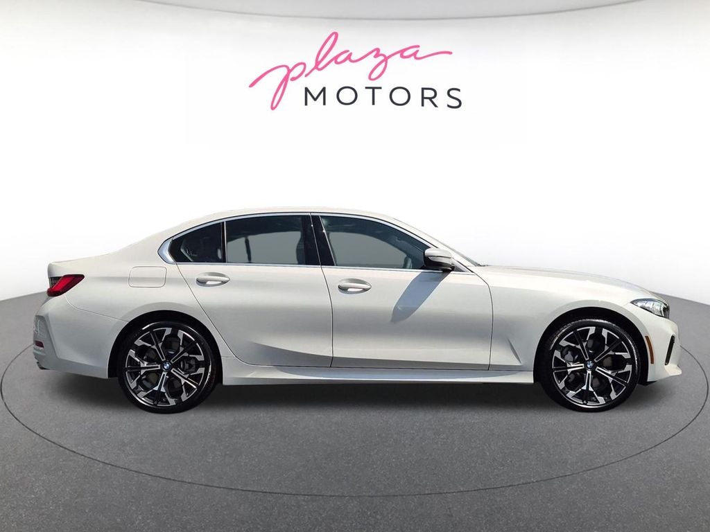 New 2026 BMW 330i xDrive Sedan