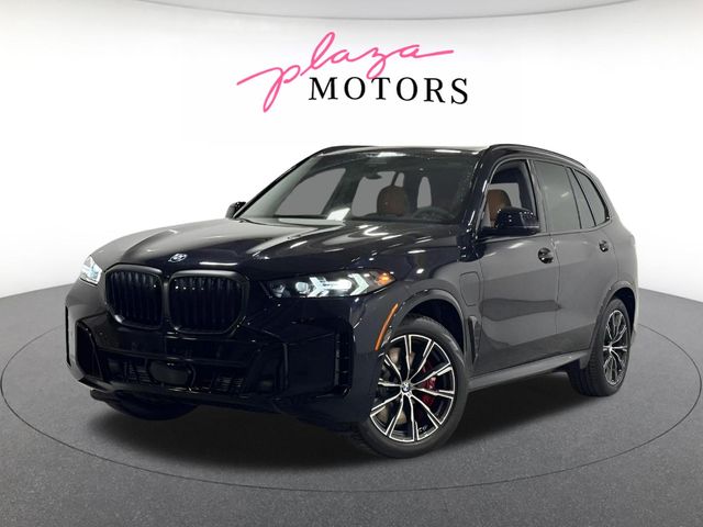 2026 BMW X5 xDrive50e's photo