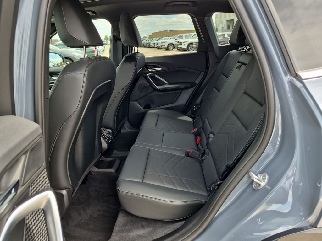 2026 BMW X1 28i - Photo 10