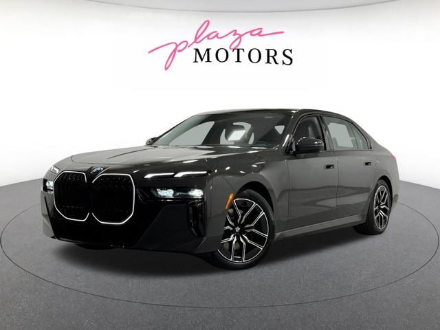 2026 BMW 7 Series 740i xDrive Sedan's photo