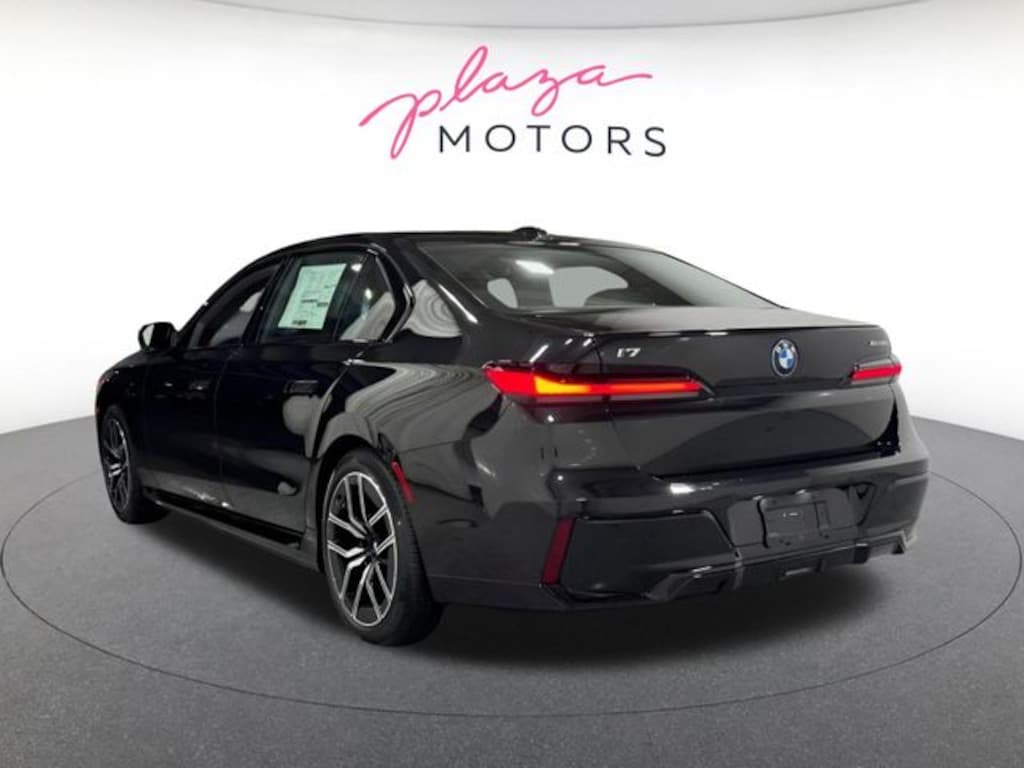 New 2026 BMW i7 xDrive60 Sedan
