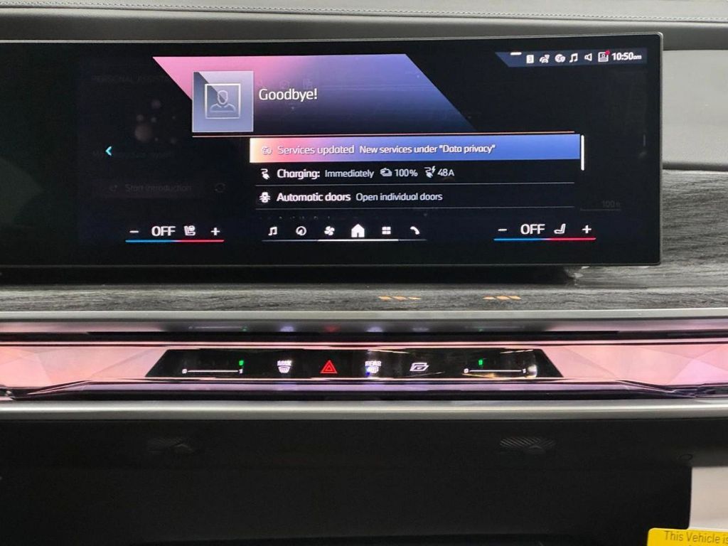 2026 BMW 7 Series 750e - Photo 12