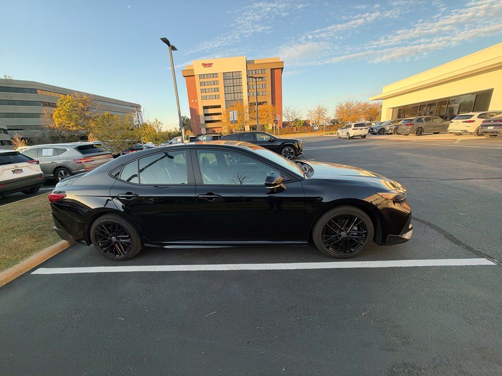 Used 2025 Toyota Camry SE Sedan