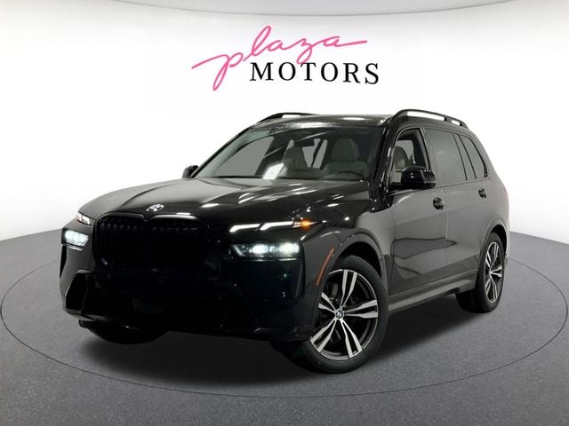 2026 BMW X7 xDrive40i's photo