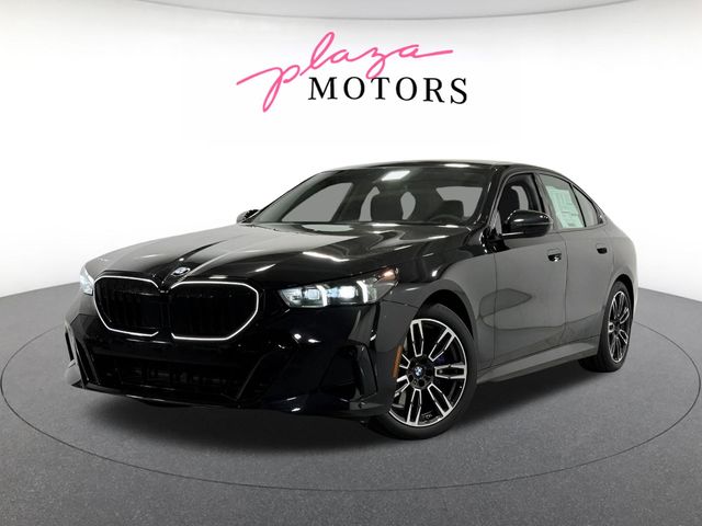 2026 BMW 5 Series 530i xDrive Sedan's photo