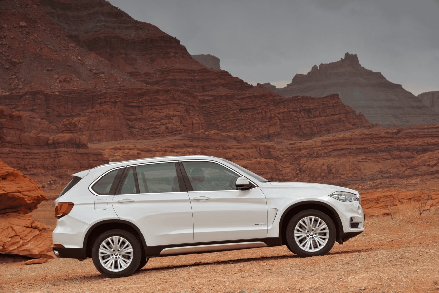 2026%20BMW%20X5%20-%20side%20profile%20ext..png
