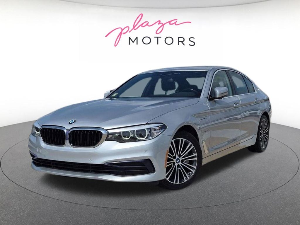 2019 BMW 5 Series 530e xDrive iPerformance AWD photo