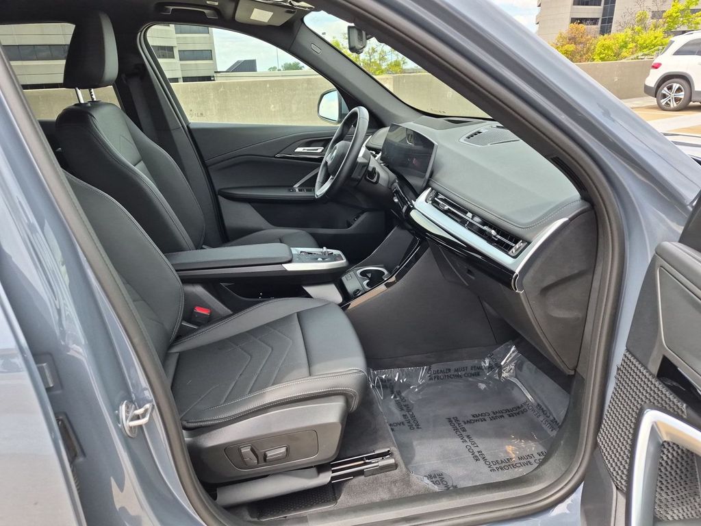 2026 BMW X1 28i - Photo 20
