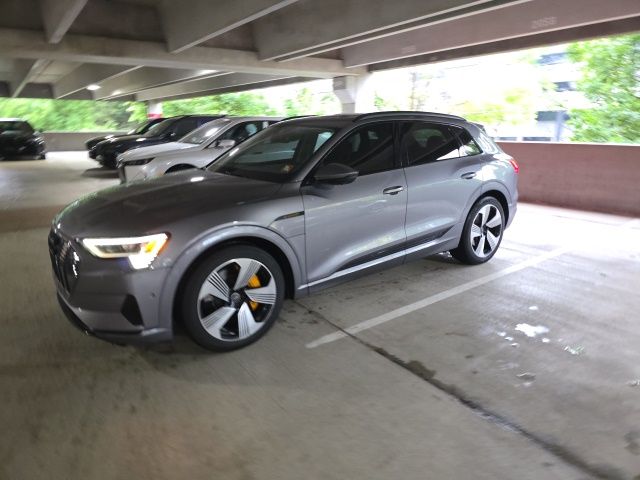 Used 2022 Audi e-tron Premium Plus with VIN WA1LAAGE4NB008531 for sale in Creve Coeur, MO