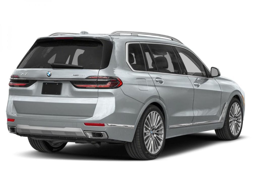 New 2027 BMW X7 M60i SUV