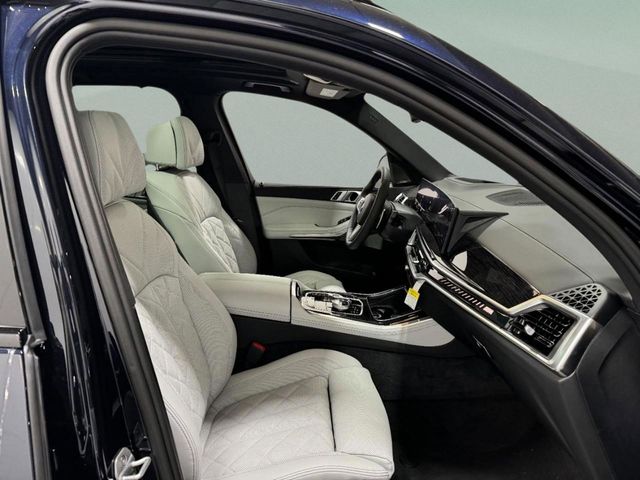 2026 BMW X5 M60i - Photo 19