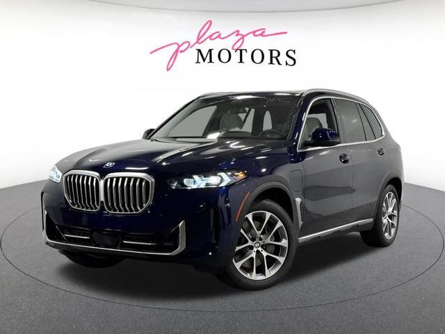 2026 BMW X5 xDrive50e's photo