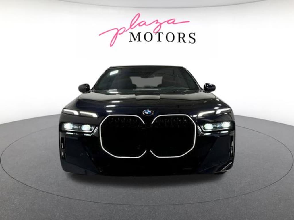 Certified 2025 BMW 760i xDrive Sedan