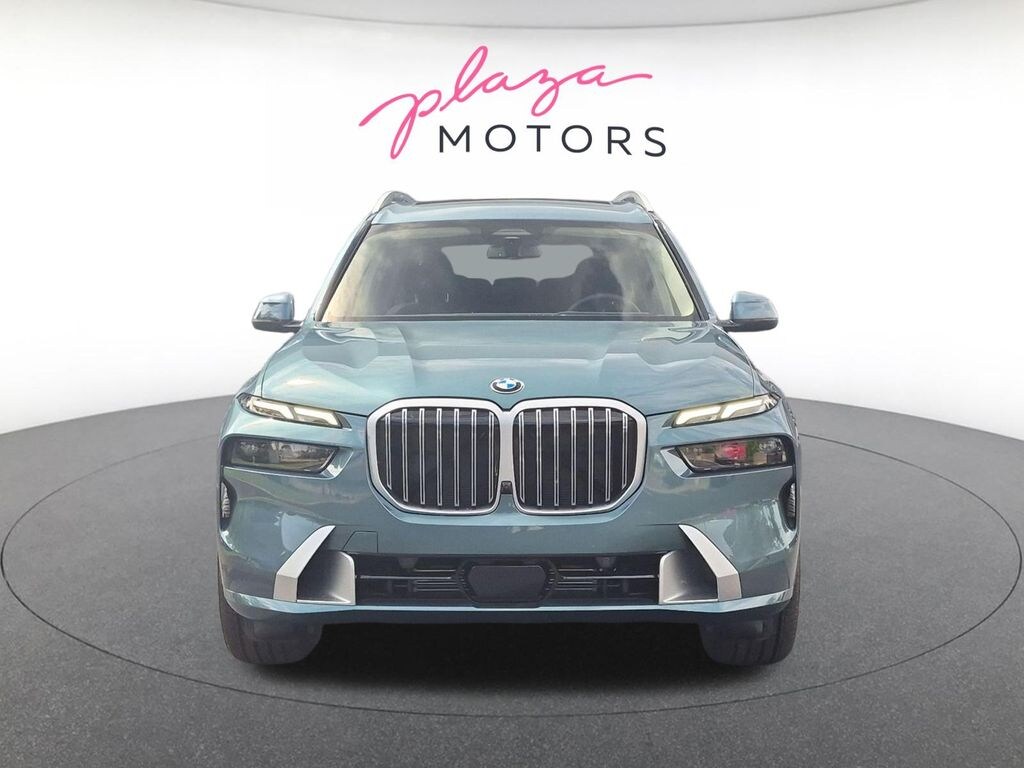 New 2027 BMW X7 xDrive40i SUV
