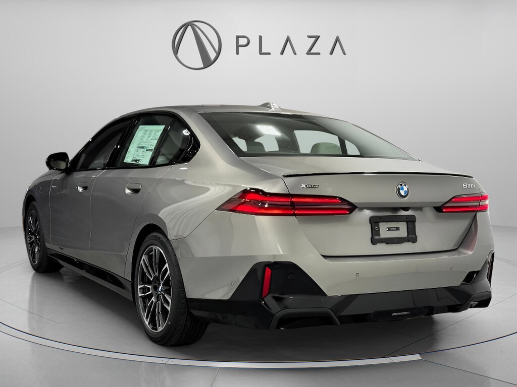 New 2026 BMW 530i xDrive Sedan