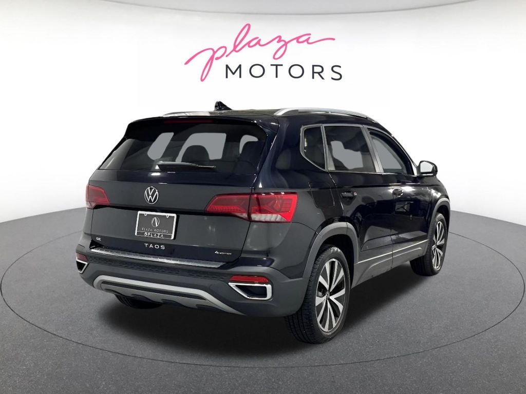 Used 2022 Volkswagen Taos 1.5T SE 4MOTION SUV