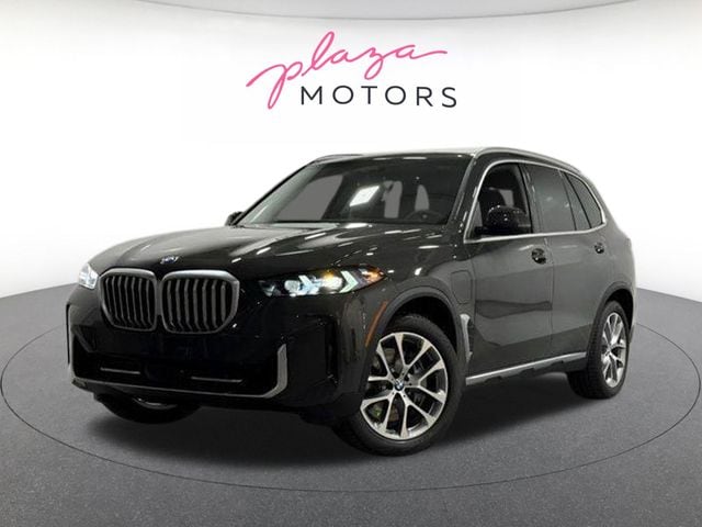 2026 BMW X5 xDrive50e's photo