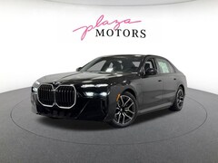 2026 BMW 750e xDrive Sedan