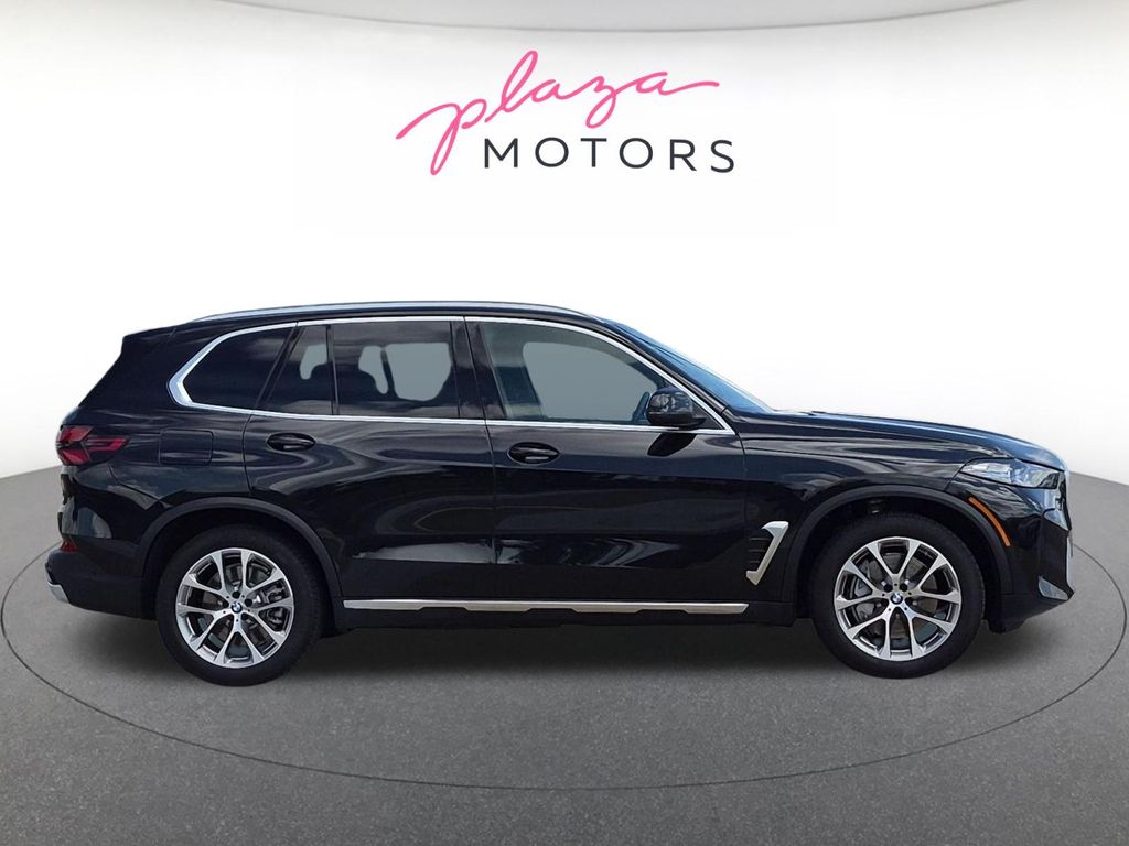 2026 BMW X5 50e - Photo 4