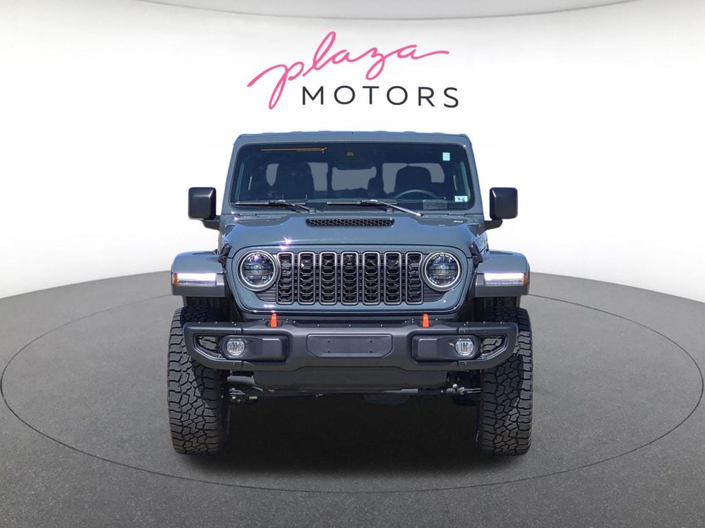Used 2025 Jeep Gladiator Mojave Truck Crew Cab
