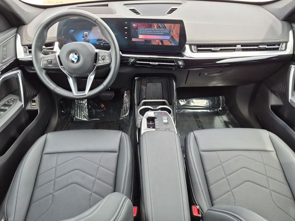 2026 BMW X1 28i - Photo 14
