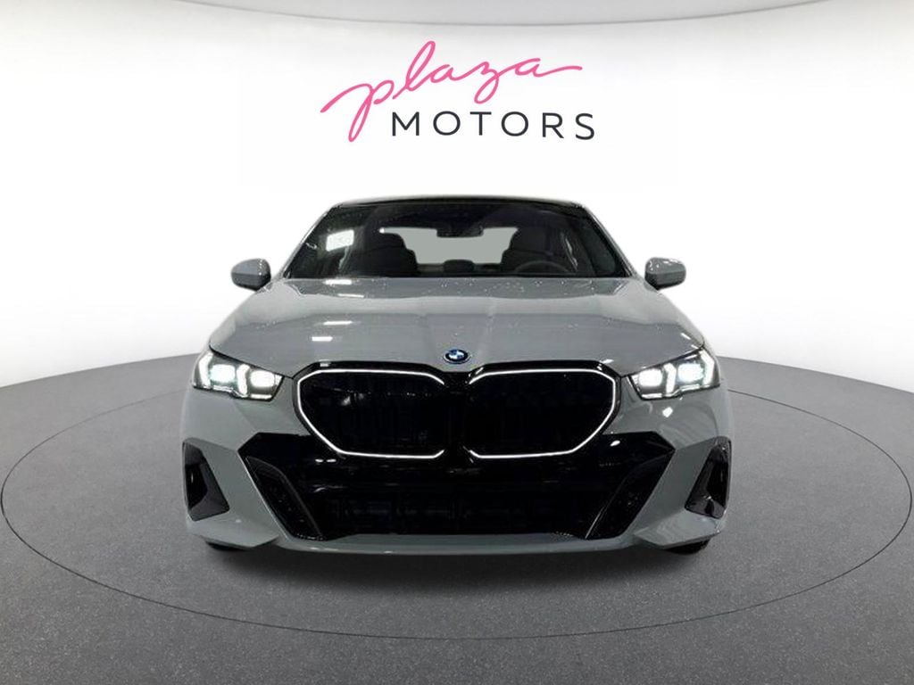 Used 2026 BMW 550e xDrive Sedan