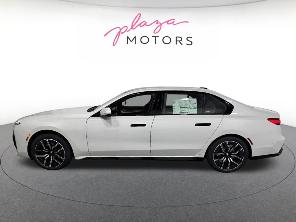 New 2026 BMW 760i xDrive Sedan