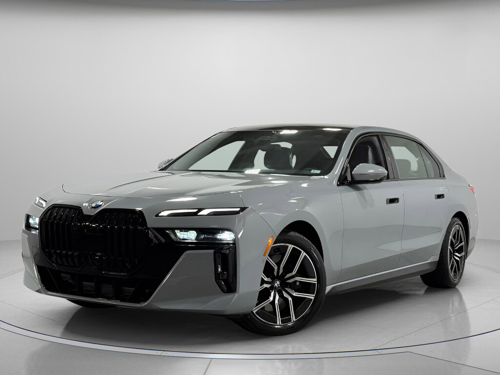 Certified 2023 BMW 760i xDrive Sedan