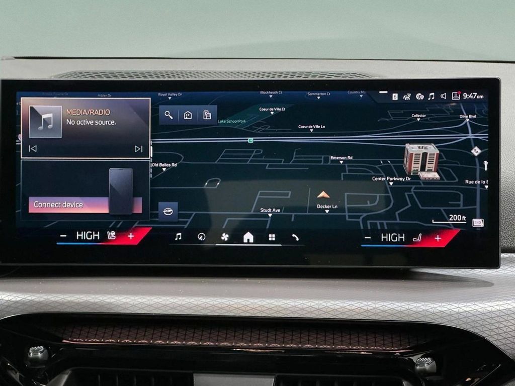 2026 BMW 3 Series 330i - Photo 13