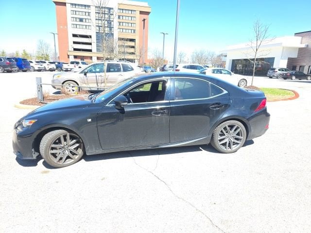 2016 Lexus IS 300