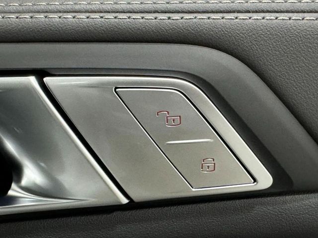 2026 BMW X7 40i - Photo 27