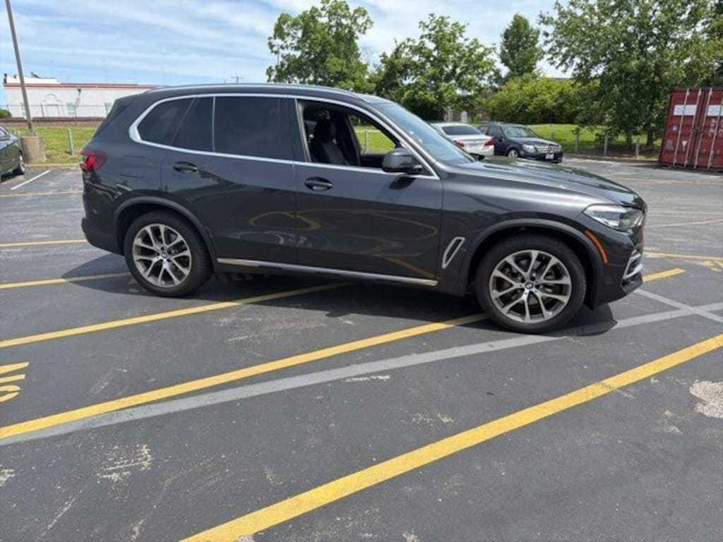 Used 2021 BMW X5 xDrive40i SUV