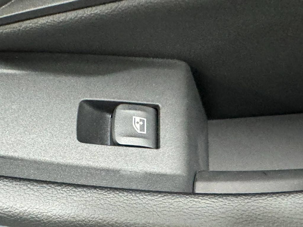 2026 BMW 3 Series 330i - Photo 33