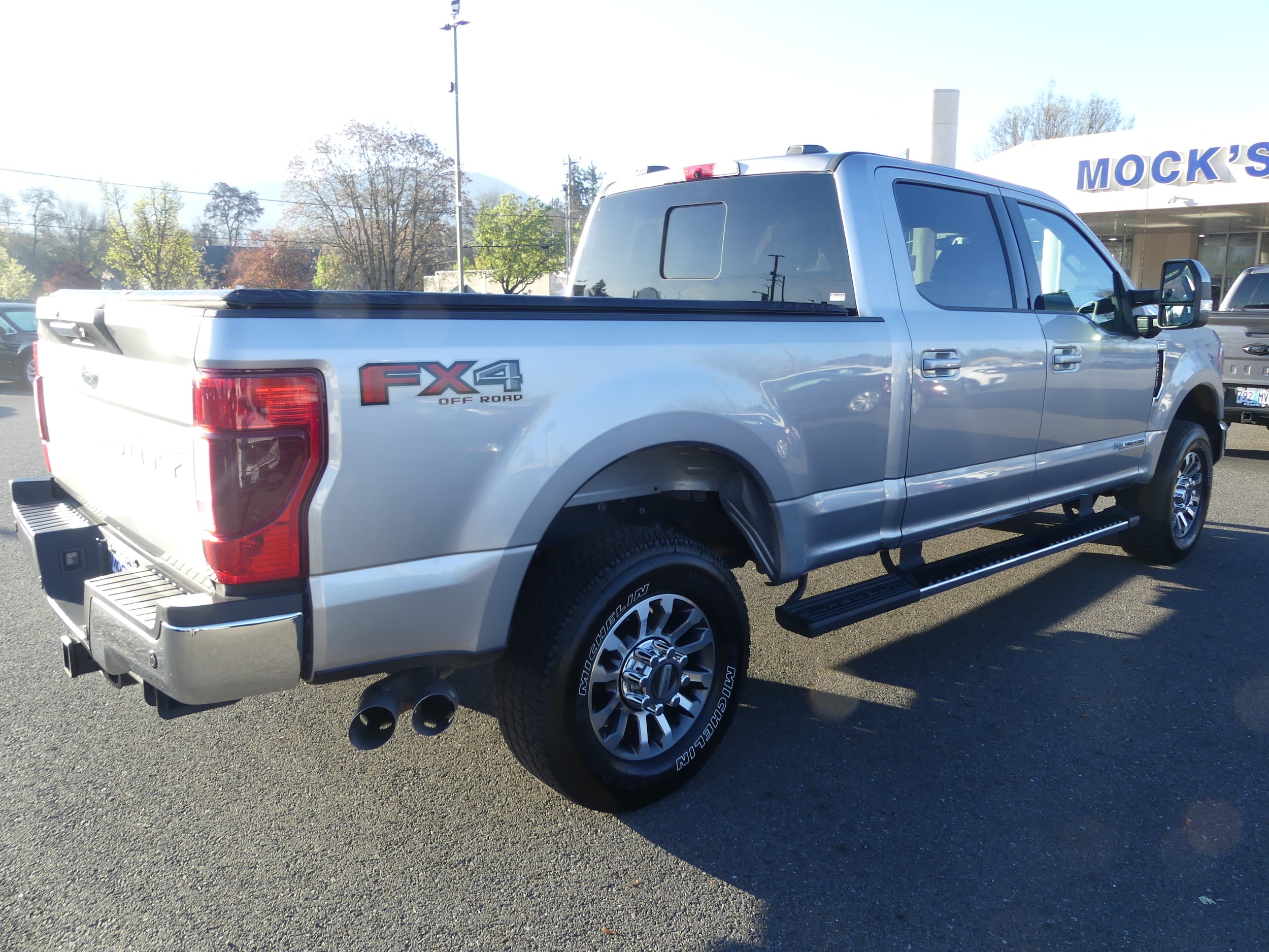 Used 2021 Ford F-350 Super Duty Lariat with VIN 1FT8W3BT8MEE10211 for sale in Grants Pass, OR