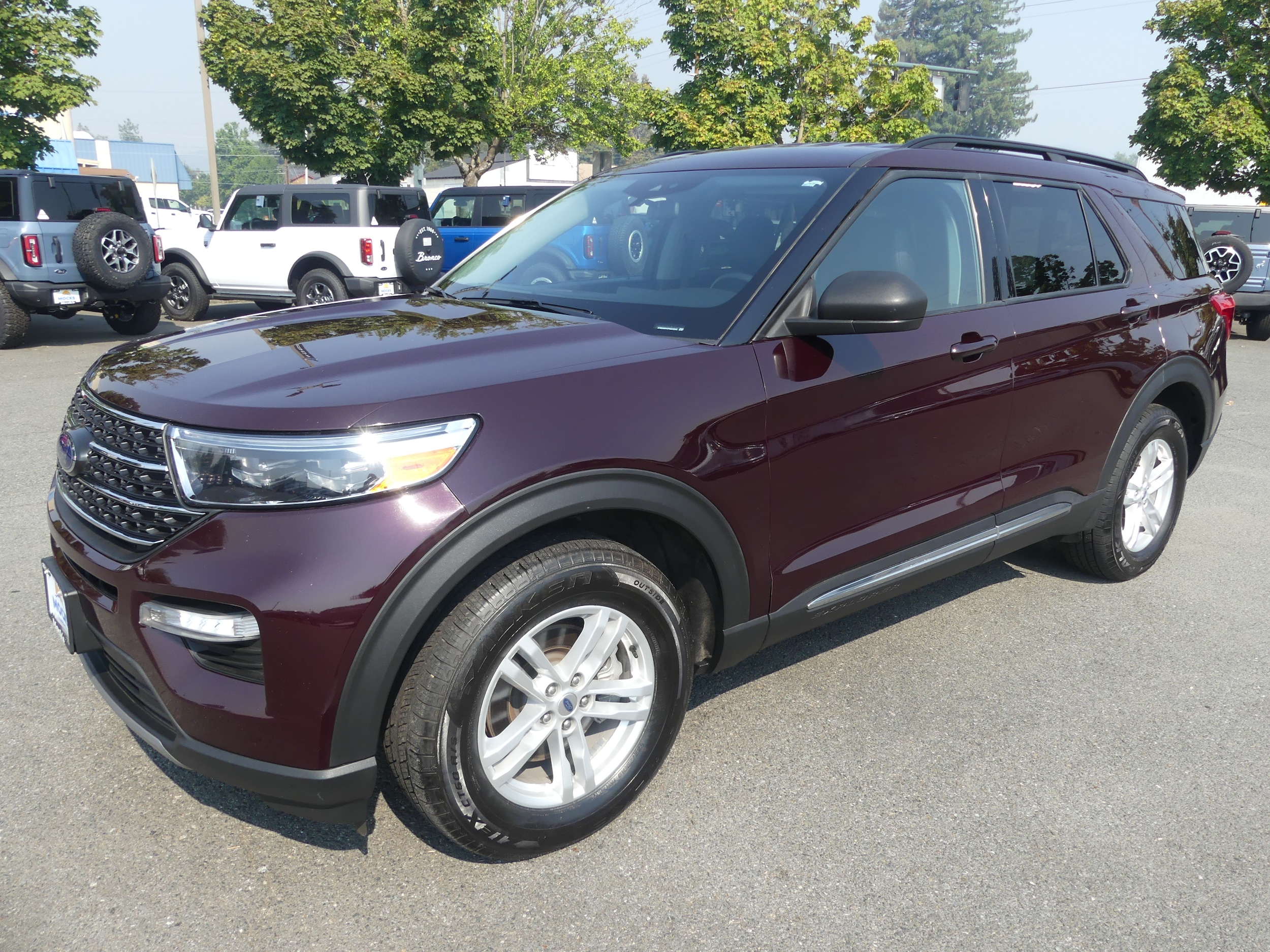 2023 Ford Explorer XLT's photo