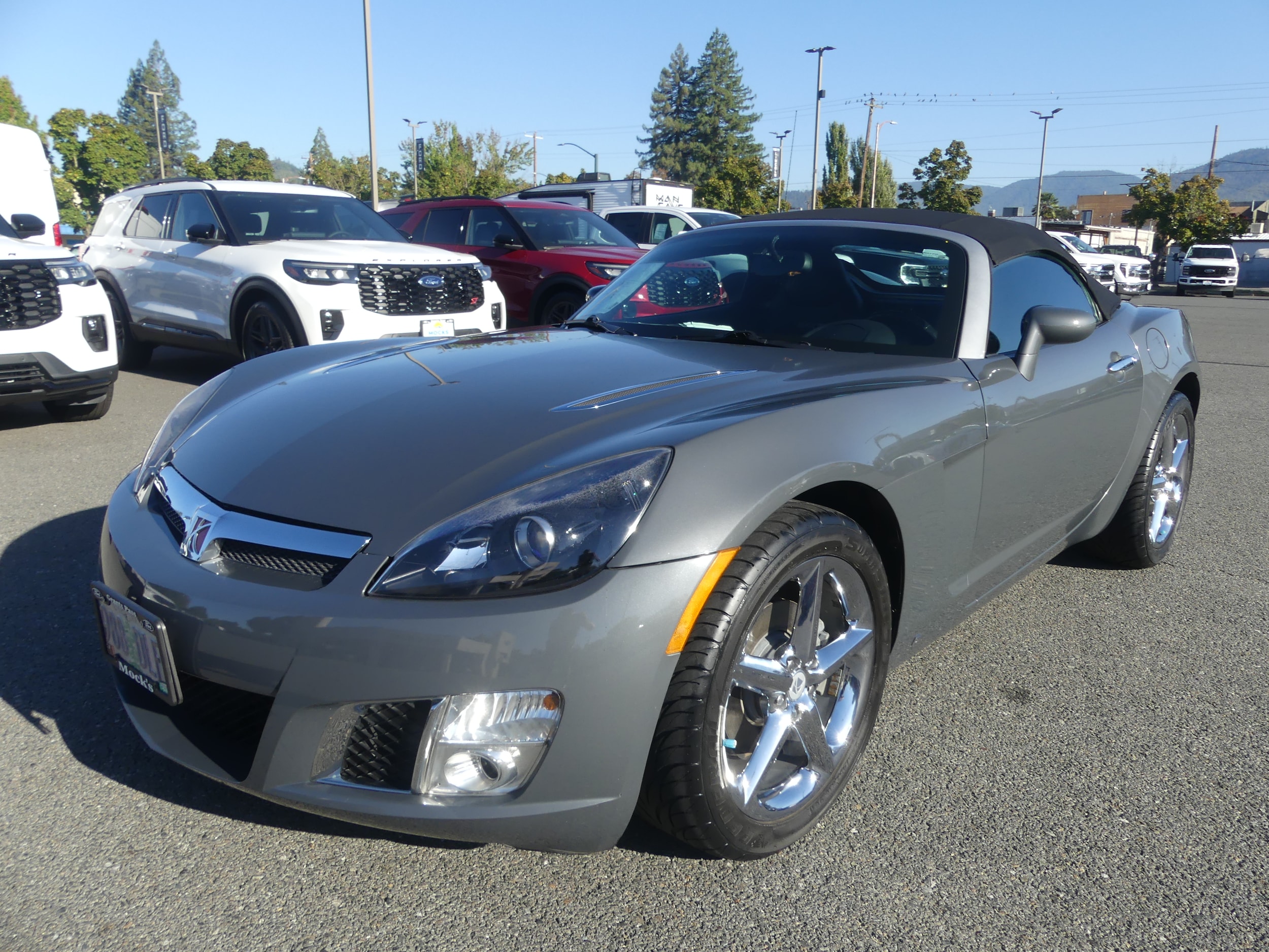 2008 Saturn Sky Red Line
