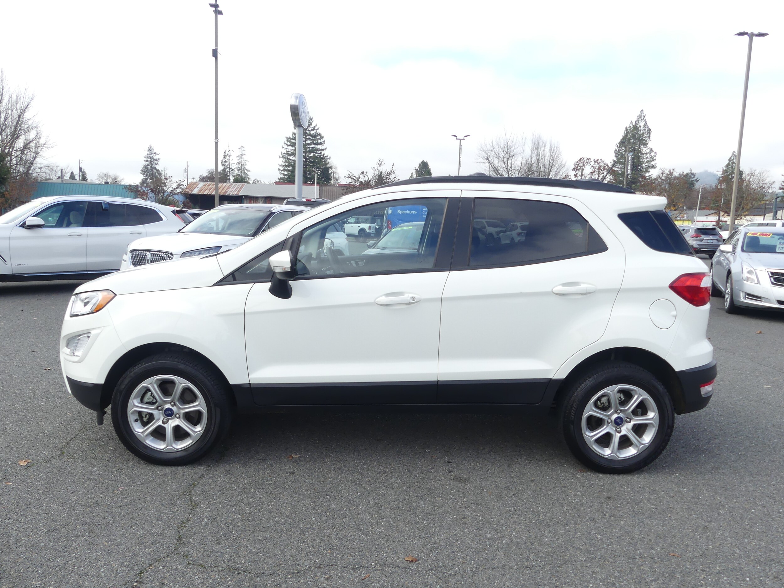 2022 Ford EcoSport SE photo 3