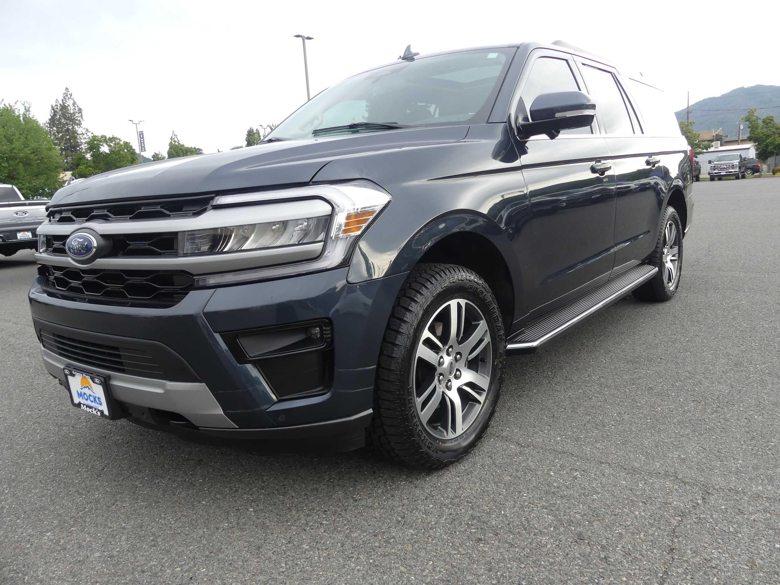 2023 Ford Expedition XLT MAX 4x4's photo