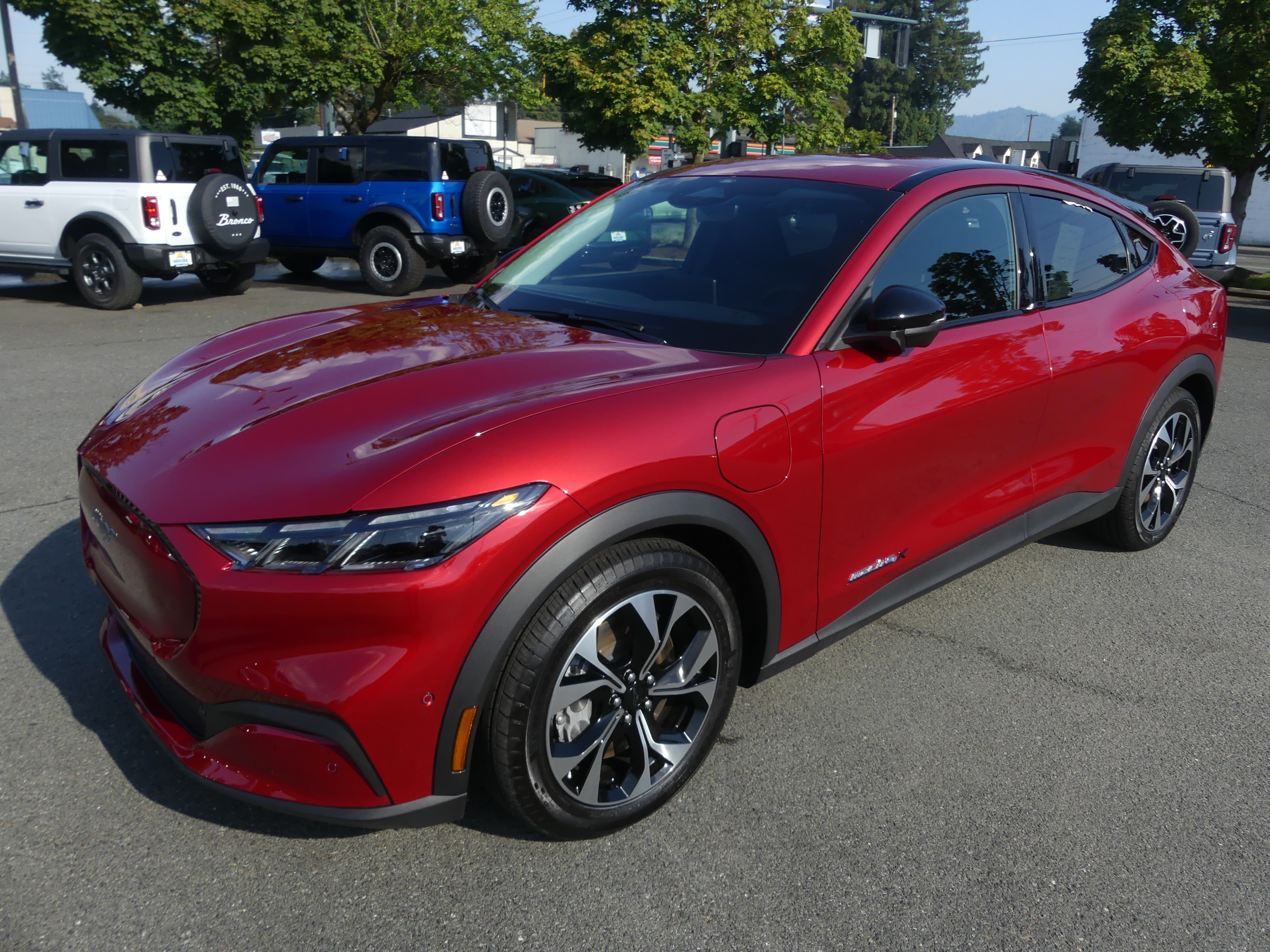 2024 Ford Mustang Mach-E Select AWD's photo