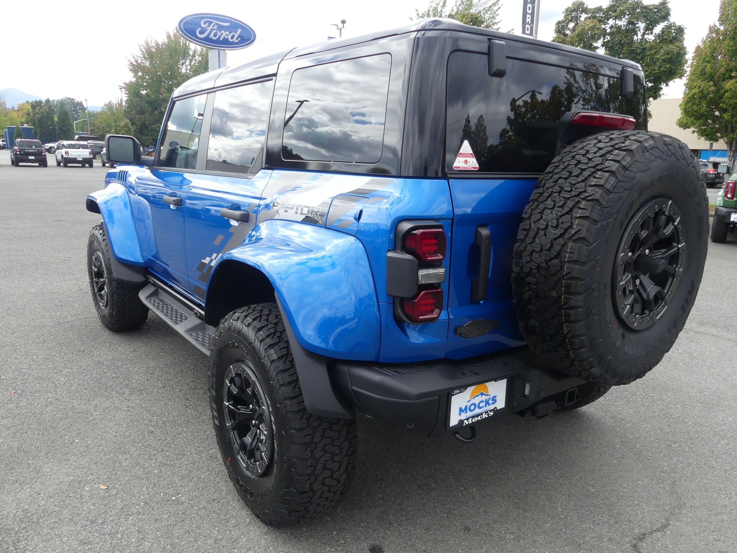2025 Ford Bronco Raptor photo 3