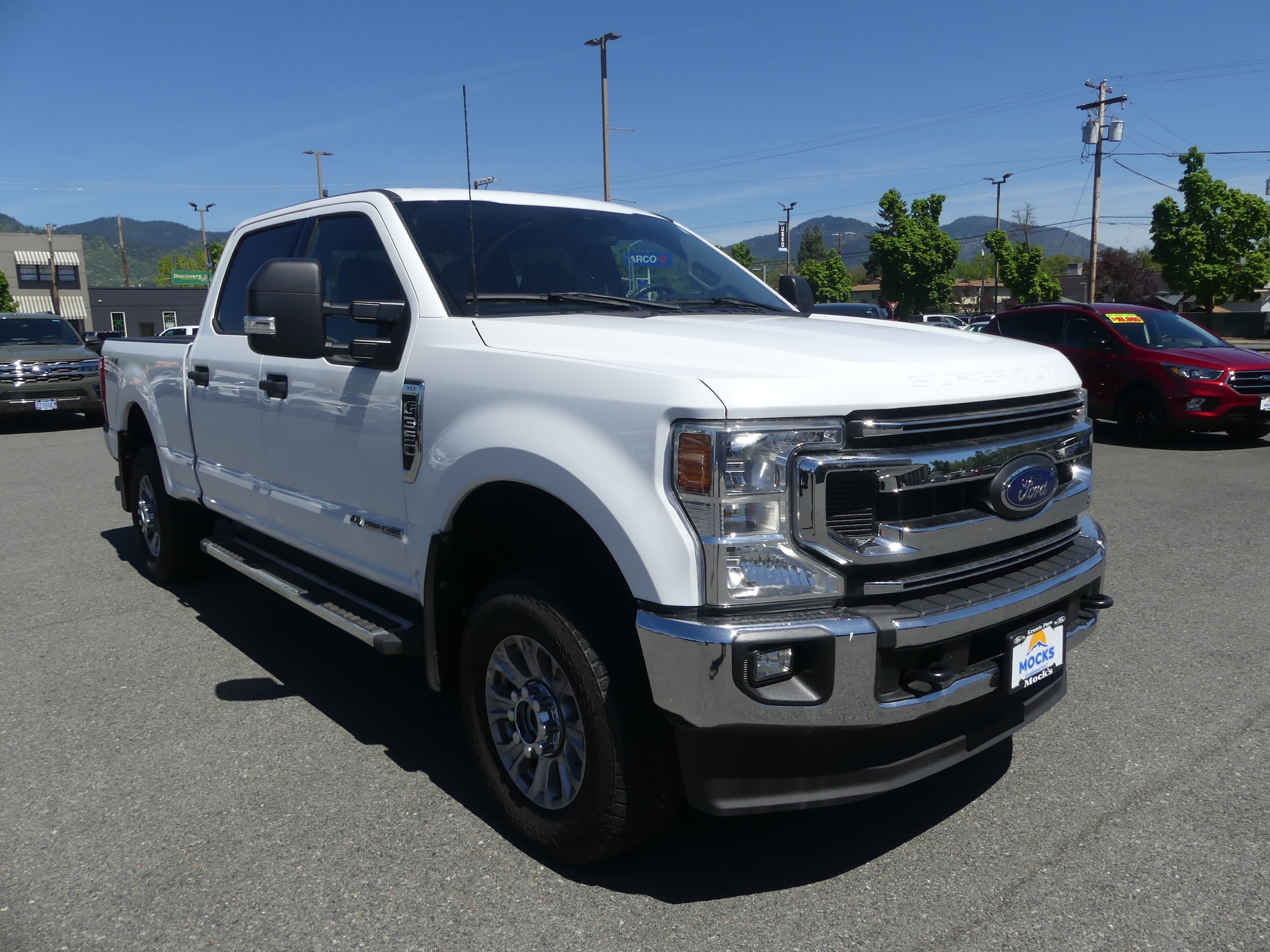 2022 Ford F-350 Super Duty XLT - Photo 7