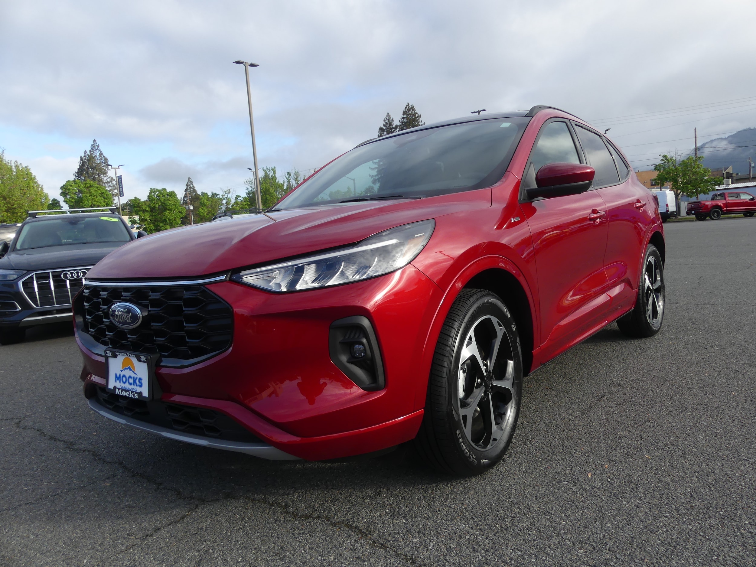 2023 Ford Escape ST-Line Select AWD 2.0L's photo