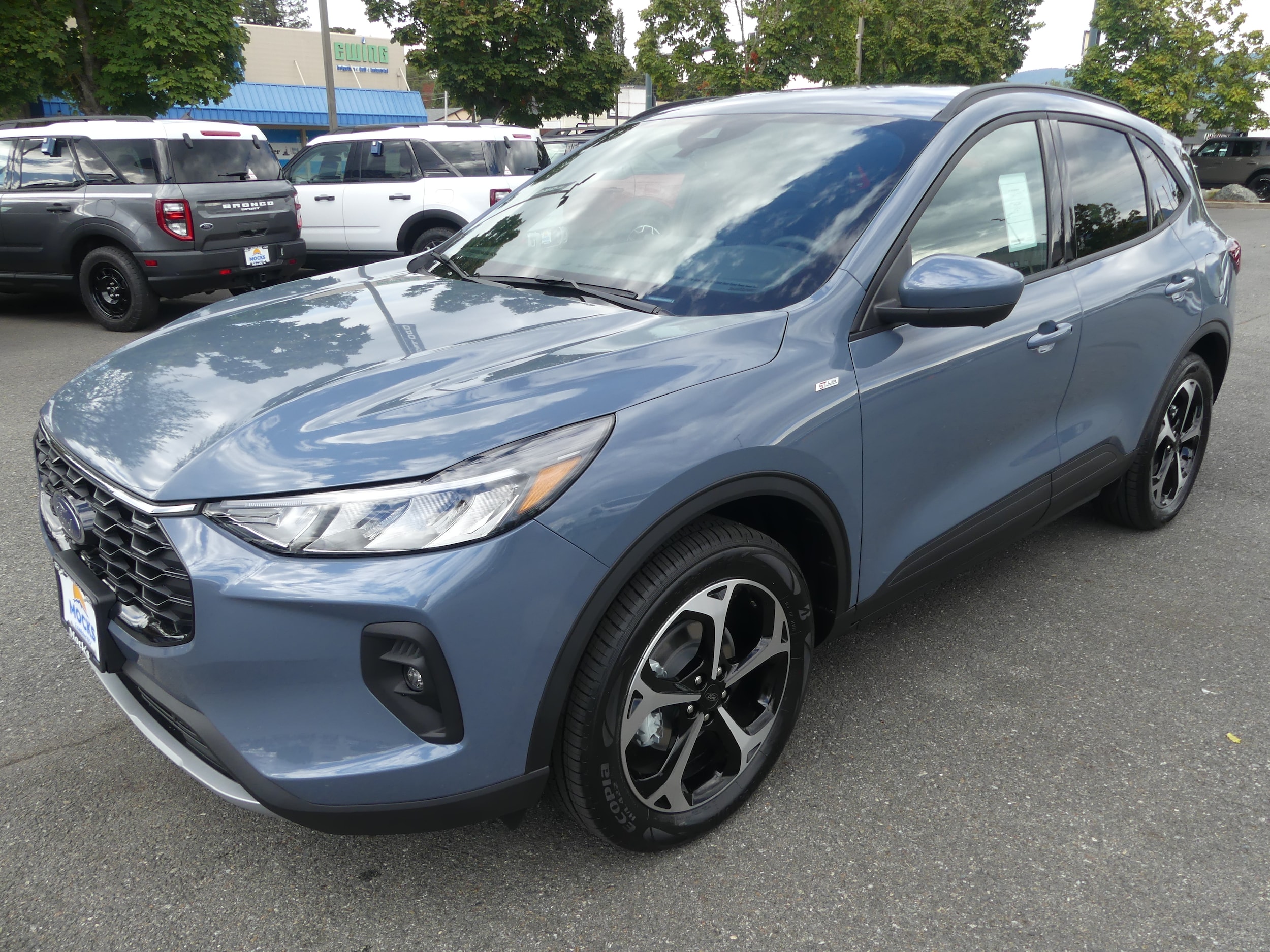 2025 Ford Escape ST-Line Select's photo