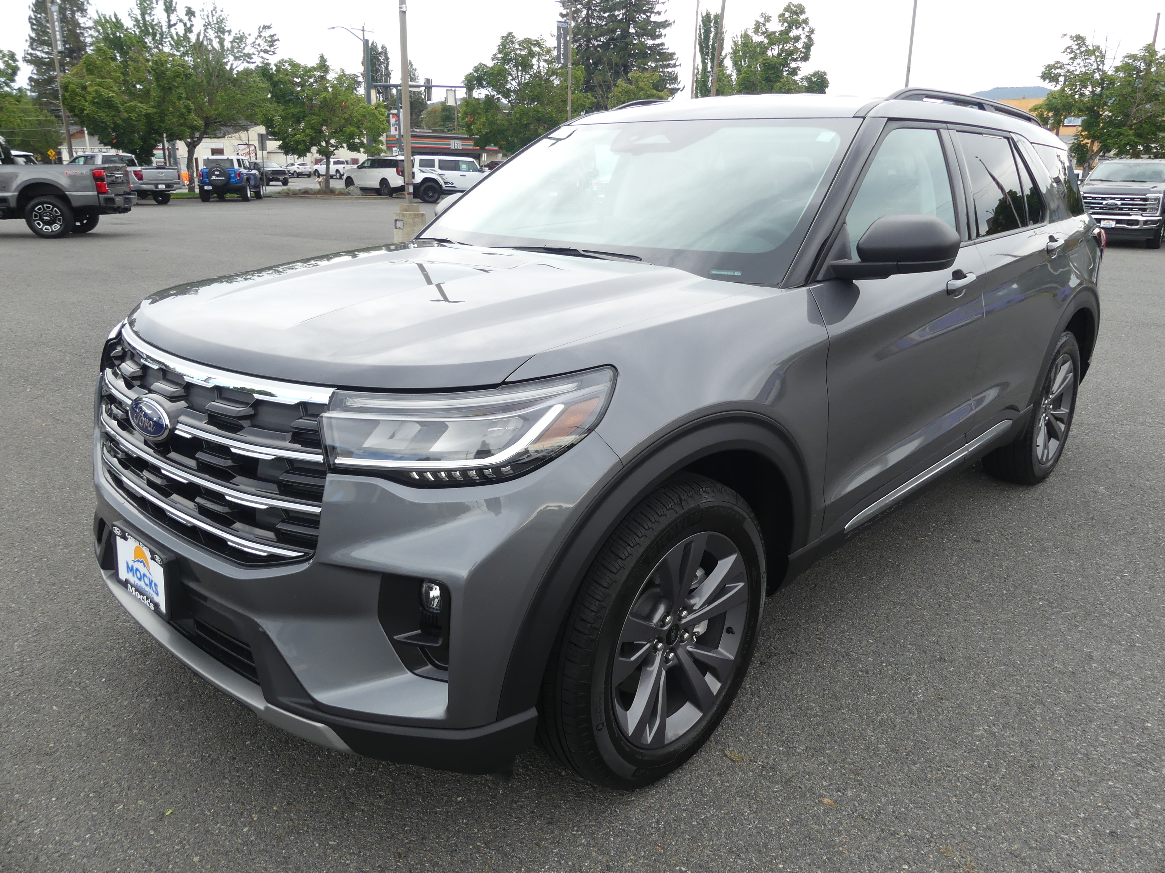 Ford Explorer