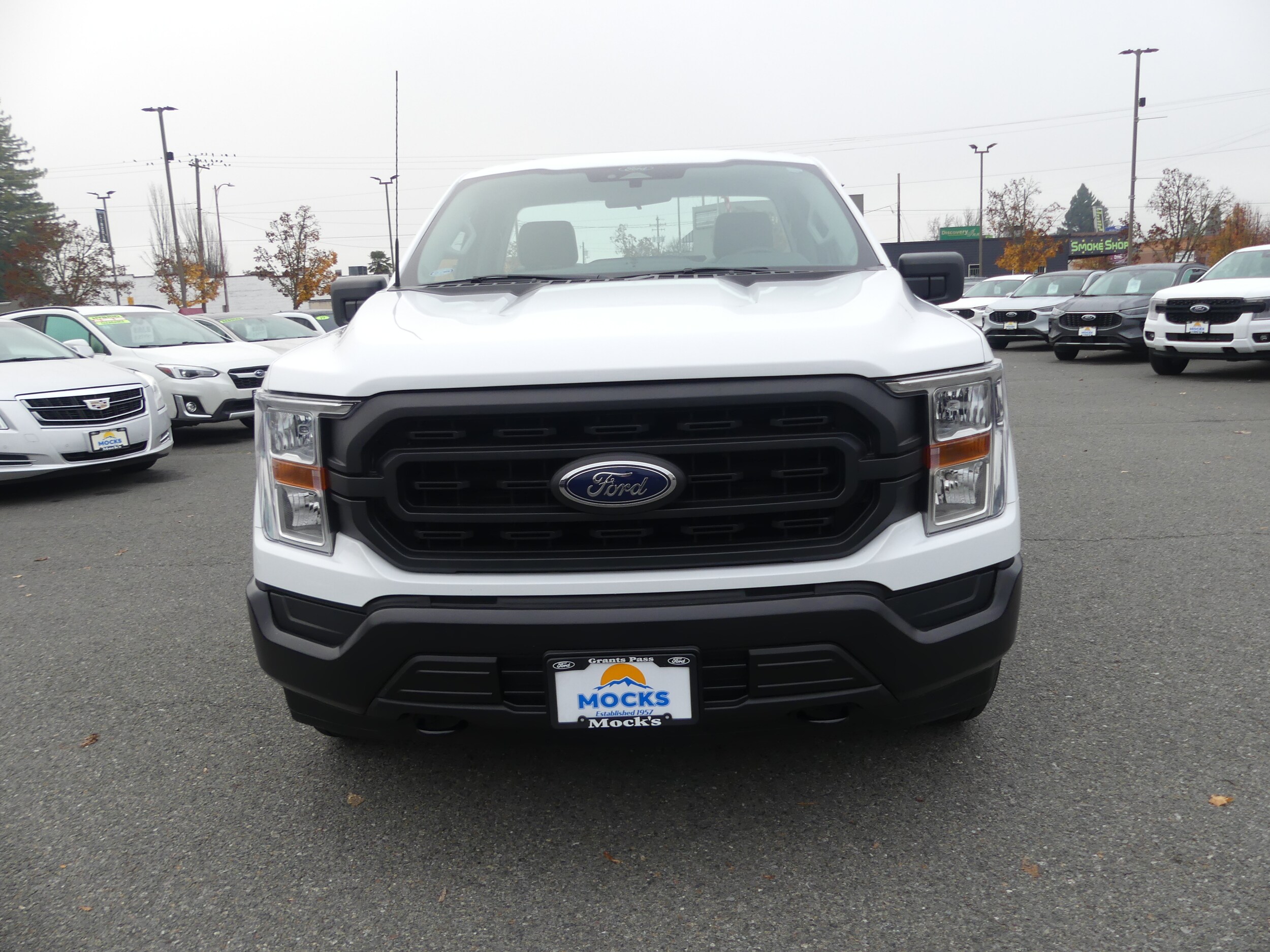 2022 Ford F-150 XL photo 2
