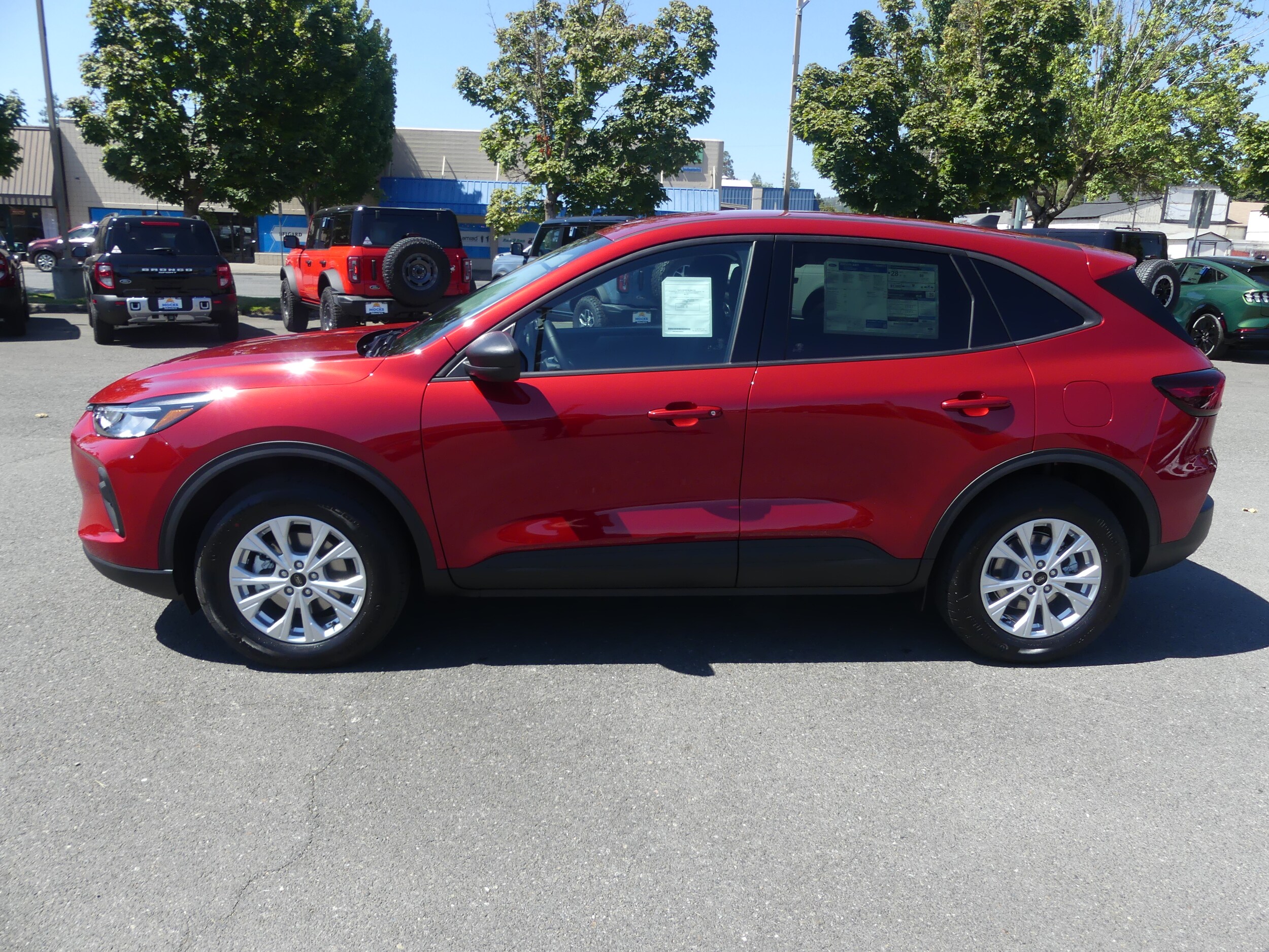 2025 Ford Escape Active photo 2