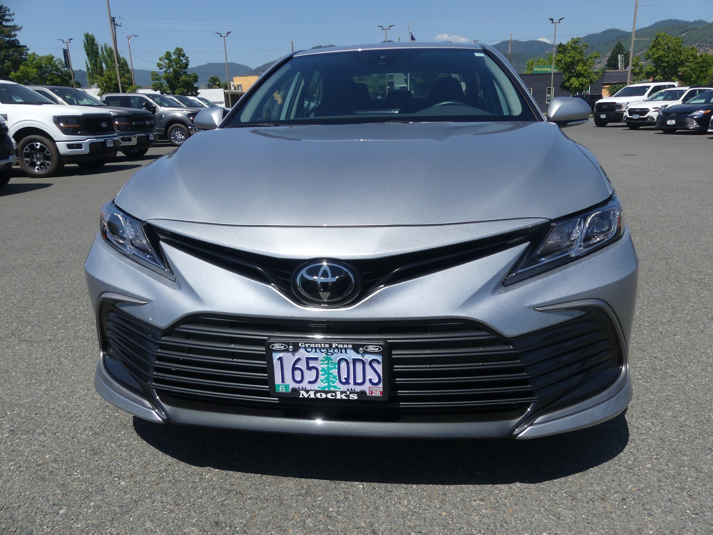 Used 2024 Toyota Camry LE with VIN 4T1C11BK0RU119750 for sale in Grants Pass, OR